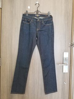 （分類：）位於 。 由 interceptor.dl-34548 提交（商品編號 1370474982，圖片 1）。簡介： 。