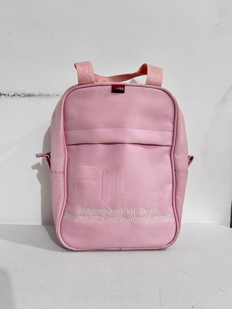 Pink Fila Lunchbag (Category: Shoulder Bags) located in San Marcelino. Submitted by sainthustle (Listing ID 1370589471, Image 1). Description: .