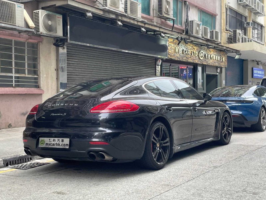 Porsche PANAMERA S Auto62863126585473111