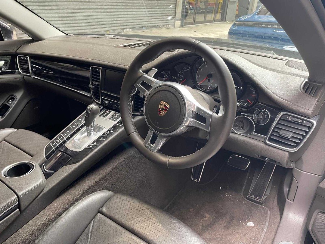 Porsche PANAMERA S Auto62863126585473114