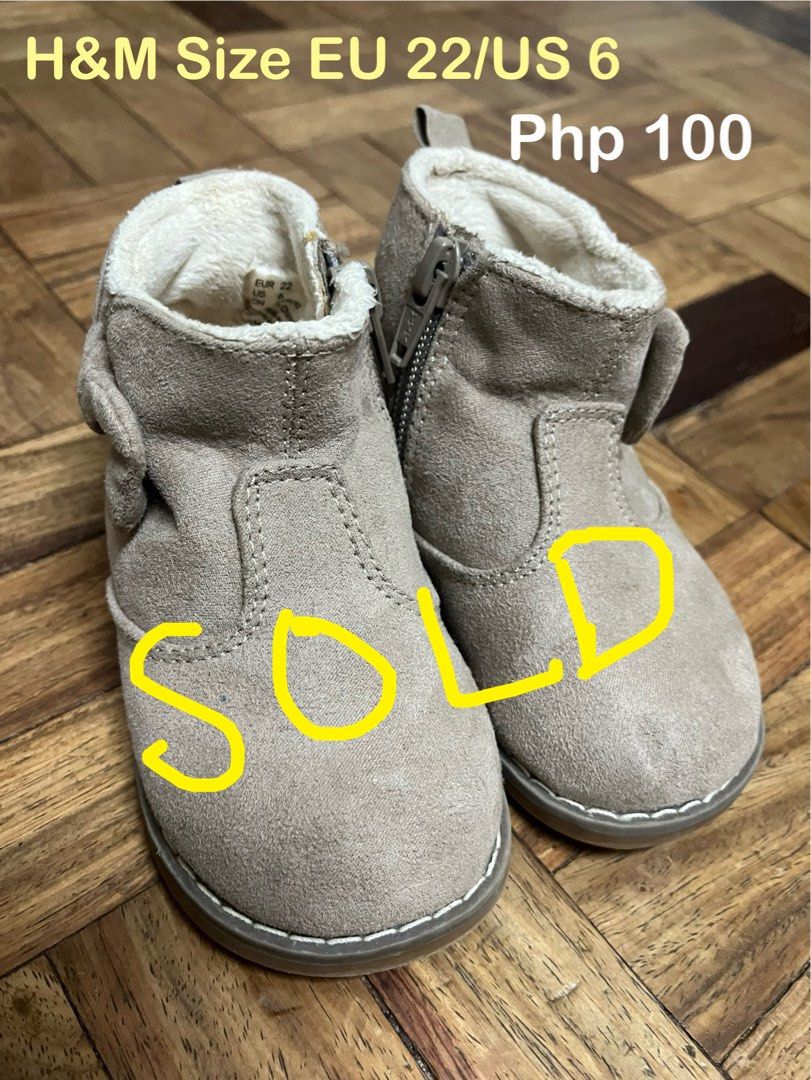 PRELOVED BRANDED SHOES for Toddlers (Category: Babies & Kids Fashion) located in Pasig City. Submitted by mrstee08 (Listing ID 1323318866, Image 3). Description: Original H&M boots for girls. Good condition. .