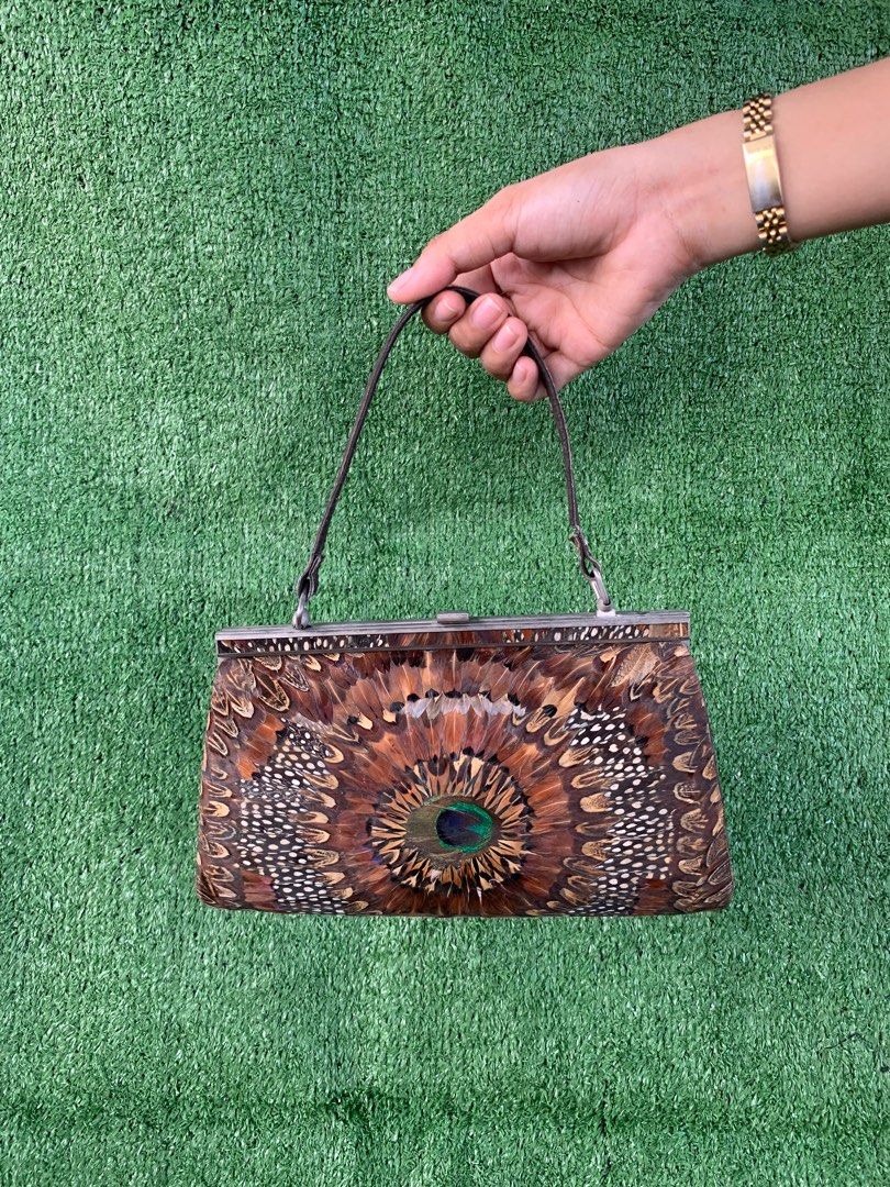 Real Feather Japanese Bag (Category: Luxury Bags & Wallets) located in Manila. Submitted by anggex44 (Listing ID 1370481402, Image 3). Description: .