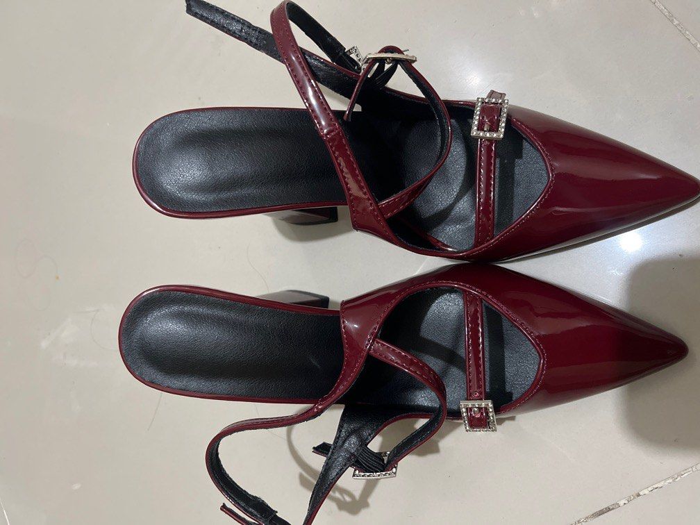 Red High Heels (Category: Heels) located in Quezon City. Submitted by declooter (Listing ID 1370584264, Image 2). Description: Brand new, never used No box rfs: too small mop: gcash/bpi mod: j&t or lalamove loc: near sm north.