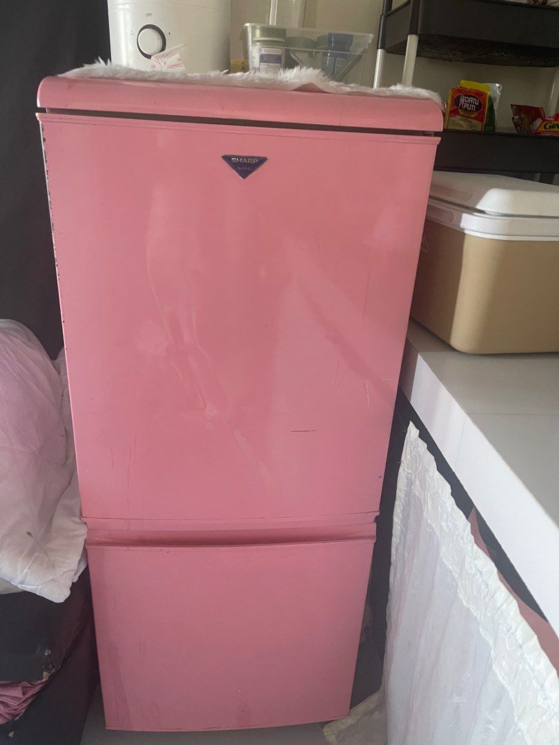 SHARP NO FROST REFRIGERATOR (Category: Refrigerators and Freezers) located in Malabon City. Submitted by cosmicowl.309855 (Listing ID 1370481581, Image 1). Description: Slighly flaws and if you want just repaint it.