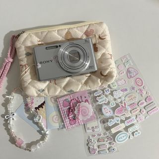 (Category: ) located in . Submitted by nini.decluttering (Listing ID 1370574938, Image 1). Description: .