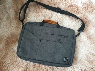 (Kategori: ) berada di . Dikirim oleh unkledstore (ID iklan 1370536018, Gambar 1). Deskripsi: .