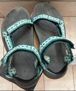 （分類：）位於 。 由 lyndylim.1 提交（商品編號 1370490897，圖片 1）。簡介： 。