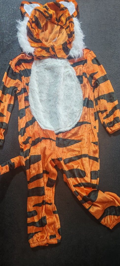 Tiger baby costume (Category: Babies & Kids Fashion) located in Rizal. Submitted by annmaria_declutter (Listing ID 1370459950, Image 3). Description: Selling my little one's tiger costume, super cute po nyan you can pm me po sa when worn photo. Can fit 1-3yrs old..