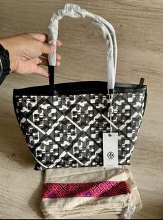 (Kategori: ) berada di . Dikirim oleh ndakai_stuff (ID iklan 1370506047, Gambar 1). Deskripsi: .
