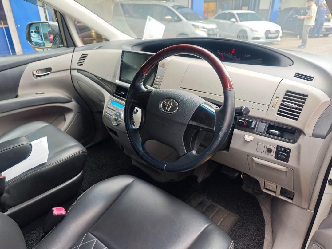 Toyota Estima 2.4 Aeras Moonroof (A)62885348099073111