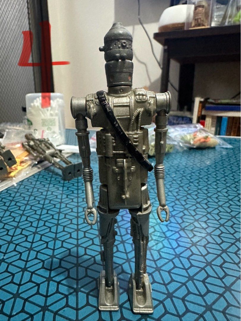 Vintage Star Wars IG 88 (1980) (Category: Vintage Collectibles) located in Pasig City. Submitted by pao0064 (Listing ID 1370535148, Image 3). Description: 1980 IG 88 Number 4 and 5 have minimal looseness in the limbs but the rest are tight. Good for display. Get yours now and complete that bounty hunter set!.