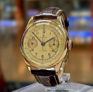 (Category: ) located in . Submitted by davidofftimepieces (Listing ID 1370728612, Image 1). Description: .