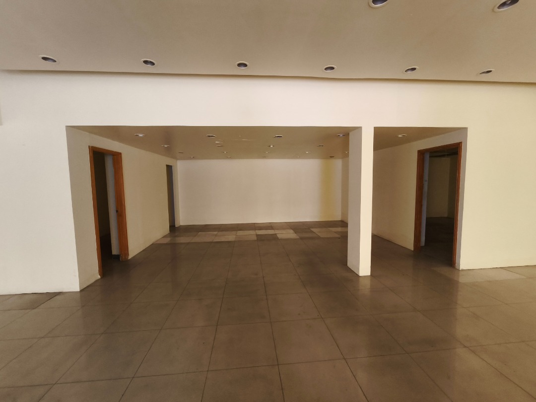 (Category: ) located in . Submitted by remax.portfolio (Listing ID 1370656354, Image 1). Description: .