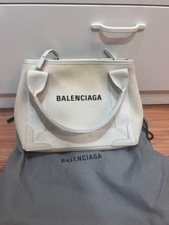 由 abwtty (刊登 ID 1370764454，圖片 1) 提交，位於 的 (類別：)，說明：。