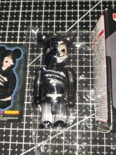 （分類：）位於 。 由 bearbrick_hk 提交（商品編號 1370754139，圖片 1）。簡介： 。