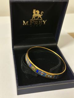 （分類：）位於 。 由 sofieetmaurice 提交（商品編號 1370746119，圖片 1）。簡介： 。