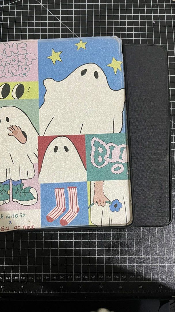 Apple iPad 7th Generation Covers Set (Two Covers) (Category: Cases & Covers) located in Manila. Submitted by hannadeily (Listing ID 1370736914, Image 1). Description: ☆ — Apple iPad 7th Generation Covers Set (Two Covers) ⋆ — Product Information: ⤷ Cute designs ⤷ Well used; see condition pics ⋆ — Other Information ⤷ mop: payo thru gcash/maya/bank transfer ⤷ mod: meetup (dlsu/ust area) & jnt/lalamove (sf shouldered by buyer) 📍- Sampaloc, Manila.