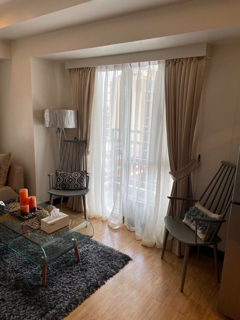 AVIDA TOWERS ALABANG (Category: Apartments & Condos) located in Makati City. Submitted by annaleelim (Listing ID 1370651546, Image 3). Description: ✅FOR SALE ✅AVIDA TOWERS ALABANG 1 BEDROOM UNIT WITH BALCONY 42.36 SQM 8TH FLOOR CORNER UNIT FACING AMENITIES FULLY FURNISHED WITH 1 PARKING SLOT CLEAN TITLE UPDATED TAX & DUES ASKING 8.2 M NEGOTIABLE DIRECT TO OWNER .