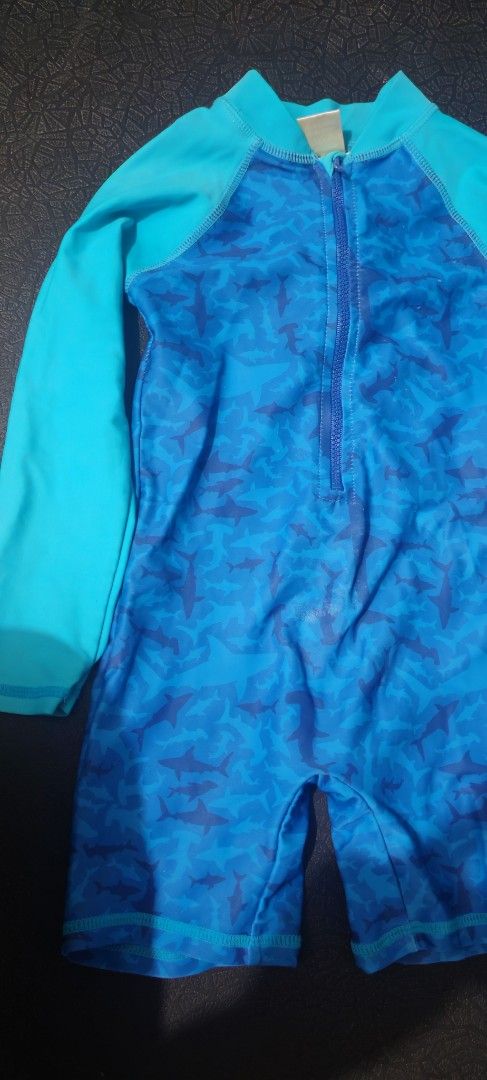 Baby rashguard (Category: Babies & Kids Fashion) located in Rizal. Submitted by annmaria_declutter (Listing ID 1370668690, Image 2). Description: My little one's rash guard hindi na po kasya,can fit 9mos-2yrs old.