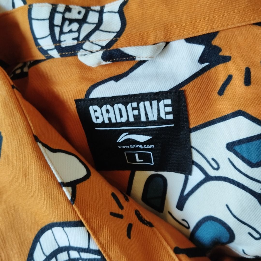 BadFive Orange Printed Button Down Polo (Category: Tshirts & Polo Shirts ) located in Makati City. Submitted by uncle_void (Listing ID 1370647062, Image 3). Description: Large on tag - Never been used W - 25 L - 31.