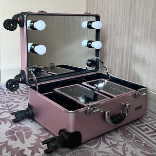 (Kategori: ) berada di . Dikirim oleh rf.preloved (ID iklan 1370648145, Gambar 1). Deskripsi: .