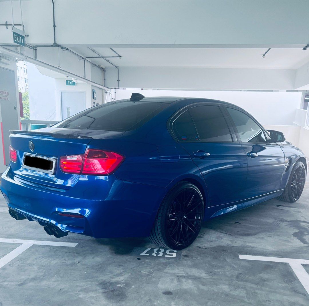 BMW 3 Series Sedan 320i (A)62885347023235113