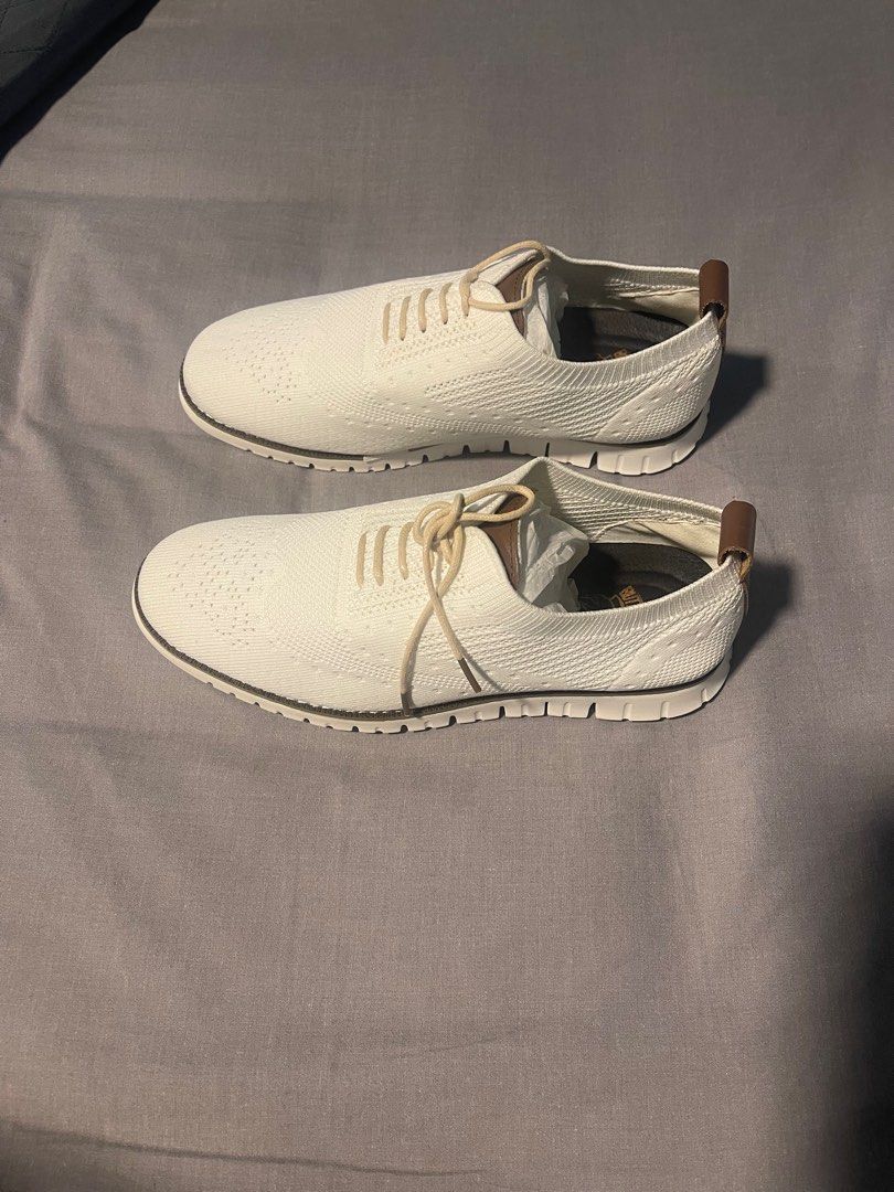Brand New Arachne Knit (White) (Category: Casual Shoes) located in Quezon City. Submitted by classy101 (Listing ID 1370731852, Image 2). Description: Never worn Very similiar to Cole Haan.