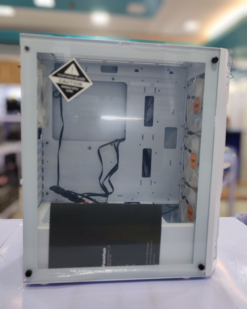 Brandnew DarkFlash DK352 CPU CASE (Category: Computer Parts) located in Cavite. Submitted by dwelancas79880 (Listing ID 1370659962, Image 2). Description: Motherboard Support: ATX M-ATX ITX Case Material: 4mm Tempered Glass Dimensions: Height: 450mm Width: 200mm Depth: 390mm Compatibility & Clearance: Max GPU Clearance: 340mm PCIE Slot: 7 Max CPU Cooler Clearance: 160mm Drive Bays: SSD / HDD: 2/2 3/2 Fan Support: Top: 120mm*2 140mm*2 Front: 120mm