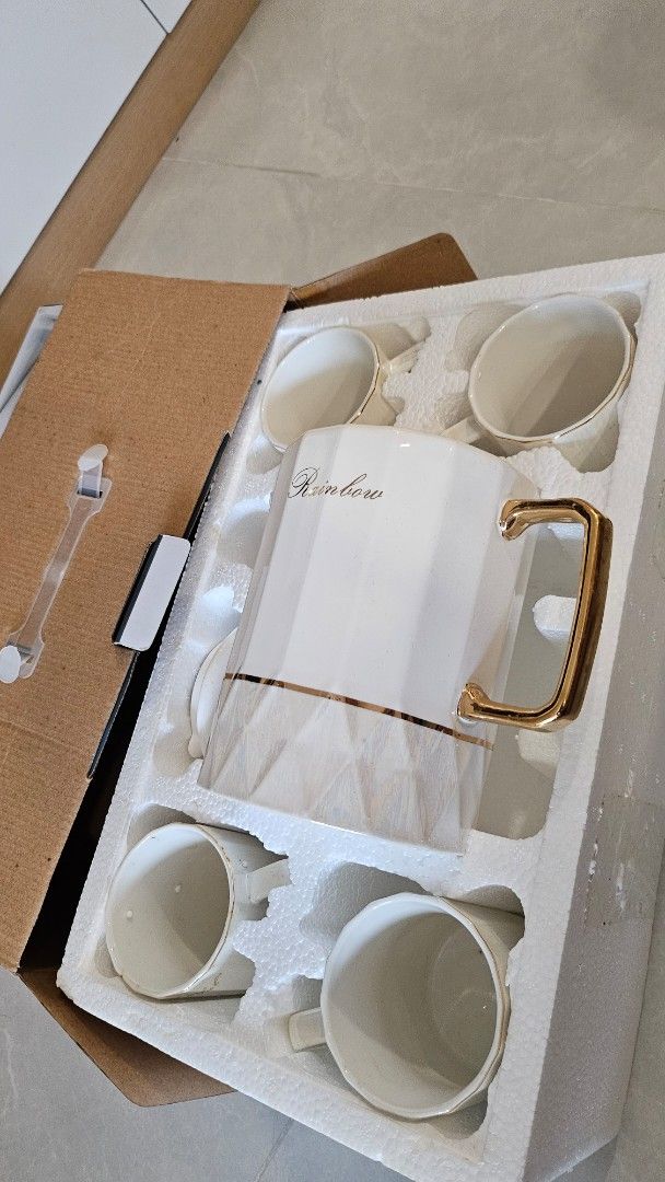 Ceramic pot and cups tea/coffee set65074082874241112