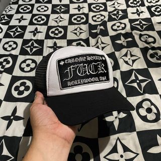 CHROME HEARTS