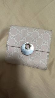 (Category: ) located in . Submitted by enviqueen_shop (Listing ID 1370760019, Image 1). Description: .