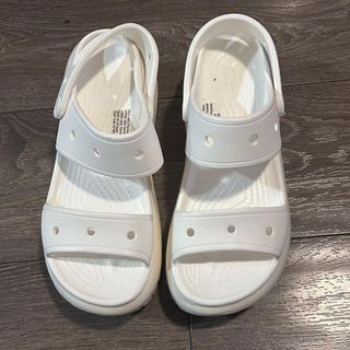 (Category: ) located in . Submitted by gotfashionfever (Listing ID 1370667272, Image 1). Description: .