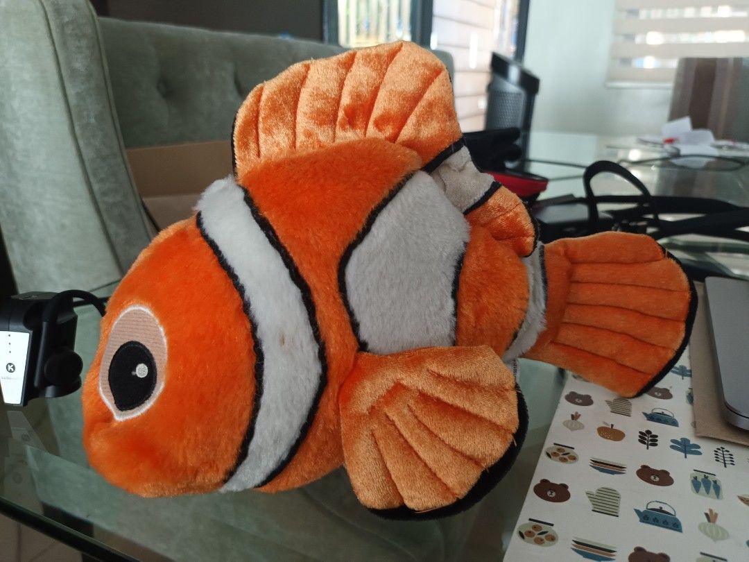 Finding Nemo Plushie (Category: Plushies & Soft Toys) located in Quezon City. Submitted by limsys08 (Listing ID 1370622510, Image 2). Description: -Bought from HK Disneyland - original Nemo huggable stuffed toy - can be displayed too - collectible item, rare.