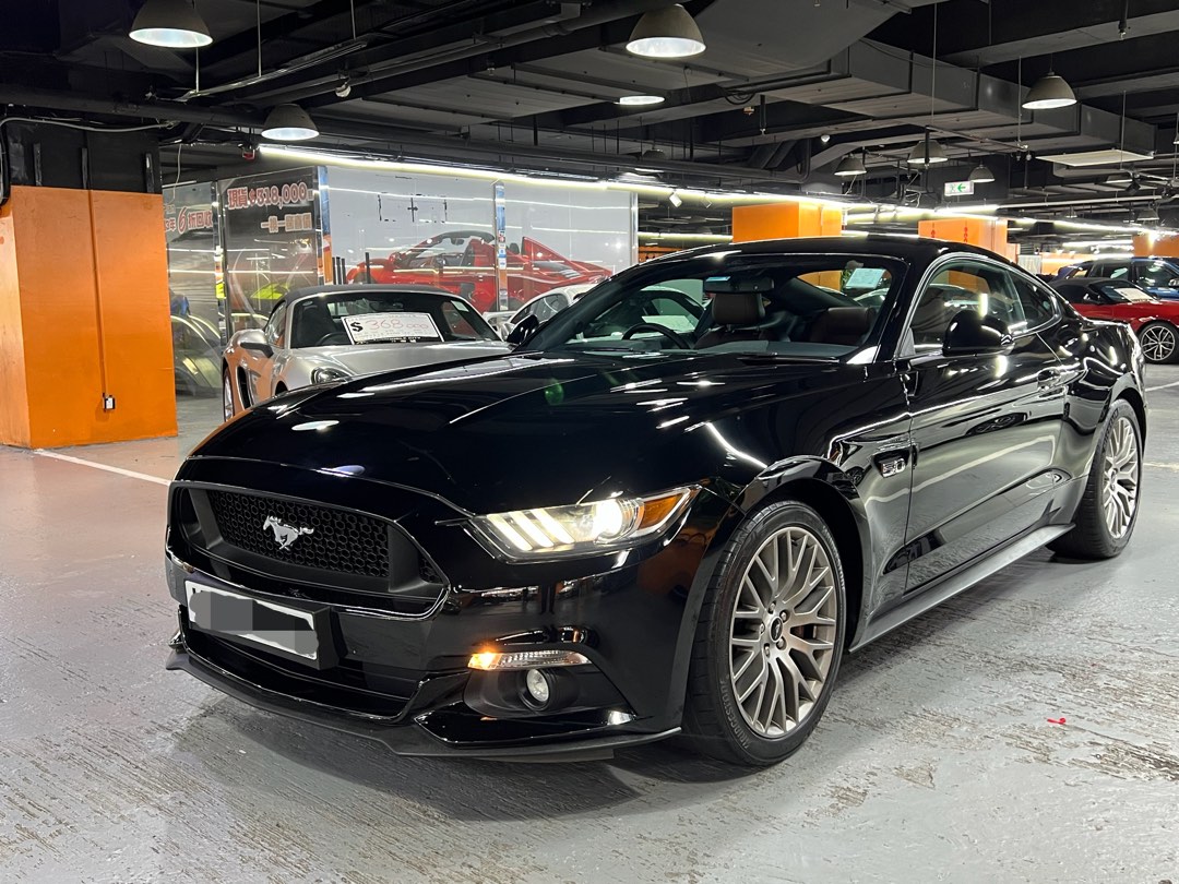 Ford Mustang 5.0 GT Coupe (A)62863126763395111