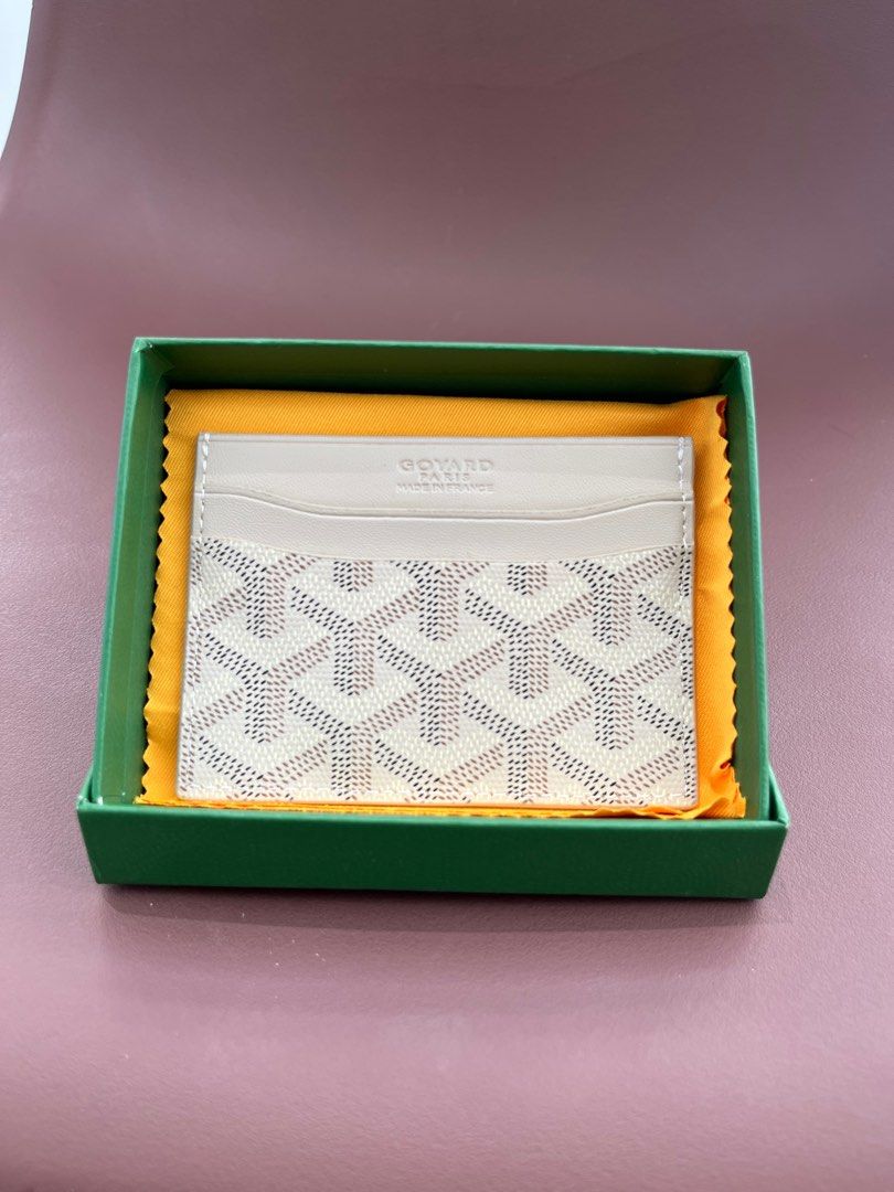 Goyard Saint Suplice White Card Holder (Category: Luxury Bags & Wallets) located in Dasmarinas. Submitted by bandananowheree (Listing ID 1370658295, Image 3). Description: Authentic Used but still in mint condition Japan Sourced .