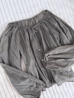 (Category: ) located in . Submitted by rainbunnies (Listing ID 1370746234, Image 1). Description: .