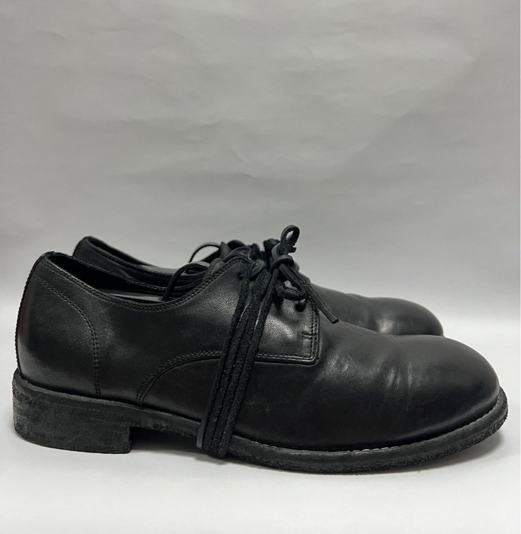 Guidi - 992 Donkey Full Grain Leather Classic Derby (Category: Sneakers & Footwear) located in Manila. Submitted by greatergoodph (Listing ID 1370762084, Image 2). Description: Guidi - 992 Donkey Full Grain Leather Classic Derby Size 39 Measurements: Insole: 24cm Outsole: 26cm Gently Used Good Condition Normal Sign of Use Uppers: Dirts. Creases. Scuffs. Scratches. Sole: Minor heel drag. Dirts. Scratches. No Inclusion.