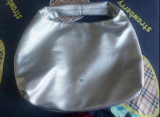 (Category: ) located in . Submitted by dashofcarrie (Listing ID 1370787085, Image 1). Description: .