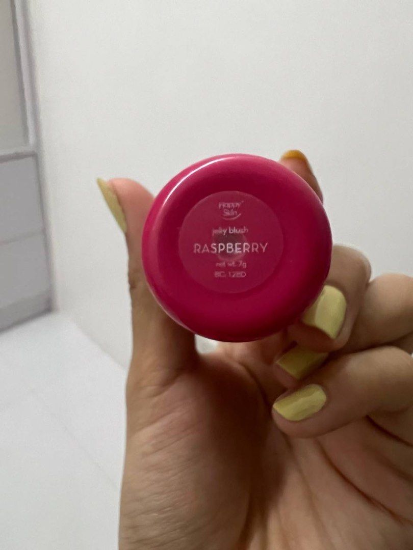 Happy Skin Jelly Blush Stick (Raspberry) With Box (Category: Makeup) located in Manila. Submitted by prelovedbyiana_ (Listing ID 1370634532, Image 2). Description: rfs: gifted sakin pero di ko shade match 😭 inclusions: box, jelly tint.