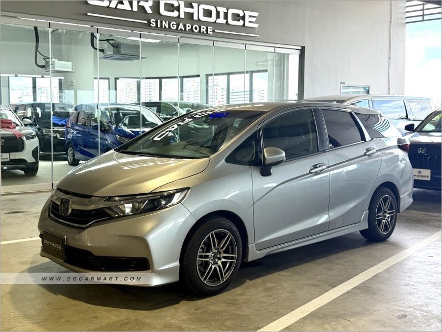Honda Shuttle 1.5 G Honda Sensing (A) (Category: Used Cars) located in Singapore. Submitted by sgcarchoicewc (Listing ID 1370767030, Image 3). Description: 1 owner Spacious boot space Low mileage Low road tax Low depreciation Low fuel consumption Flexible loan available Warranty and servicing provided .