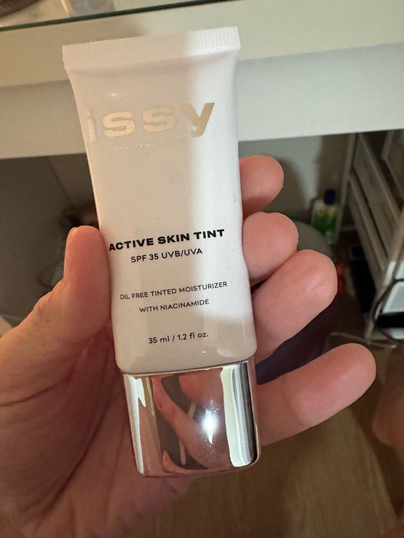 ISSY Active Skin Tint (Fawn) (Category: Makeup) located in Manila. Submitted by chescapades (Listing ID 1370761145, Image 1). Description: Never Used.