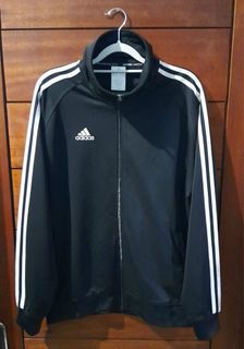 (Kategori: ) berada di . Dikirim oleh k_i_n_a_r_a_thrif (ID iklan 1370704873, Gambar 1). Deskripsi: .