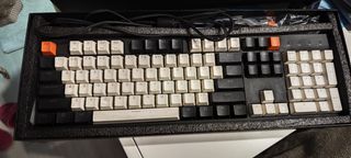 Keychron C2 , Keyboard64082830760067110