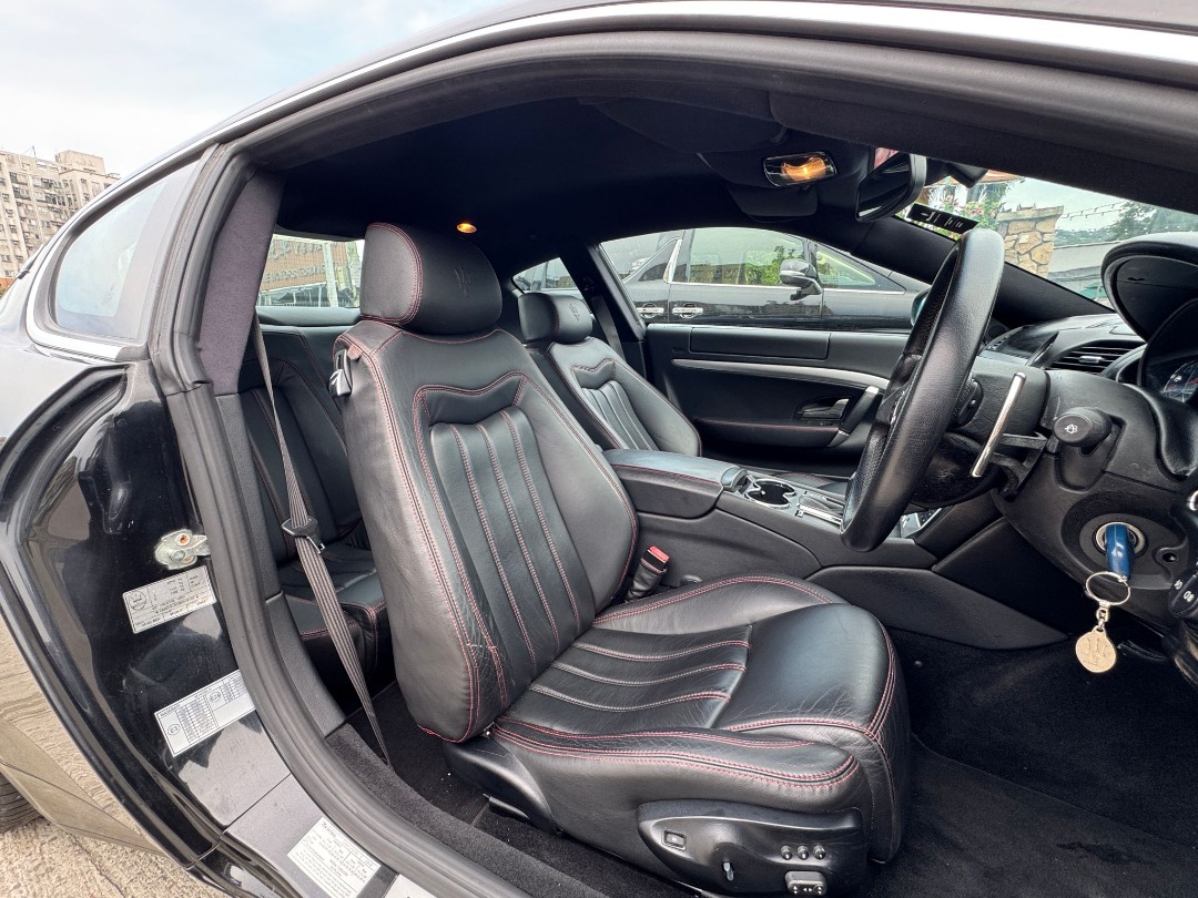Maserati GranTurismo 4.2 (A)62863172194306113