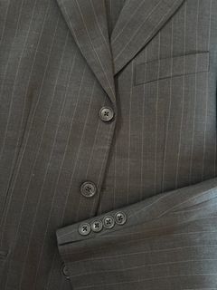 🔥Great Deal😎 Men's Suit ｜ Almost New ｜ Playlord Gray Striped Blazer and Pants Set (Original Price ~ HK$2,400)629785915148831117