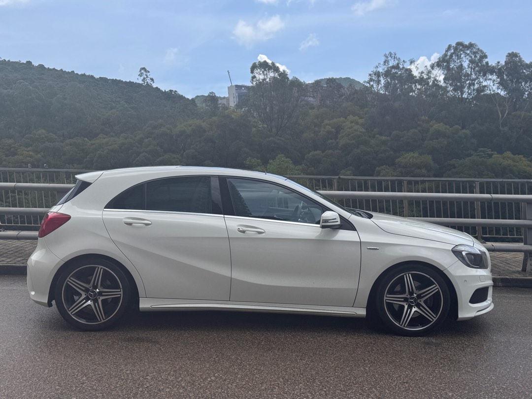 Mercedes-Benz A250 Sport (A)62863172466946111