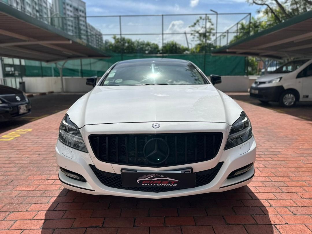 Mercedes-Benz CLS-Class CLS350 (Category: Used Cars) located in Singapore. Submitted by firstmotoring88 (Listing ID 1370716753, Image 1). Description: Vehicle Features 3.5l V6 blue efficiency engine producing 301bhp and 370m of torque mated with a 7g-tronic plus automatic transmission, fuel consumption of 12.2km/l. Accessories Sunroof, LED day running light. Premium leather seat. Multi function steering wheel, paddle shifters, twin electric memor