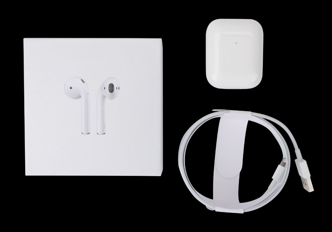 MICCELL Q200 - TWS Bluetooth Wireless Earphones (Category: Earphones) located in Makati City. Submitted by ela012 (Listing ID 1370670462, Image 3). Description: MICCELL Q200 GET DISCOUNT IF YOU BUY IN BULK (10PCS AND ABOVE) SPECS: Bluetooth solution: Jerry 6956A 5.0 Waterproof: IPX 4 Headphone battery: 30 mAh Charging compartment: Music time: 3 hours Talk time: 3.5 hours Charging time: about 1 hour Support system: IOS / Android / Windows Support 