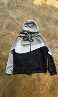 (Category: ) located in . Submitted by thriftz01 (Listing ID 1370714448, Image 1). Description: .