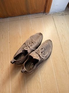 (Category: ) located in . Submitted by lscgt (Listing ID 1370781392, Image 1). Description: .